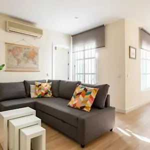  Apartamento Azahar Metropol Parasol, Parking Gratis Coches Medianos
